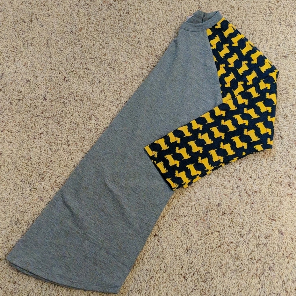 Xs Lularoe Randy Baseball Tee